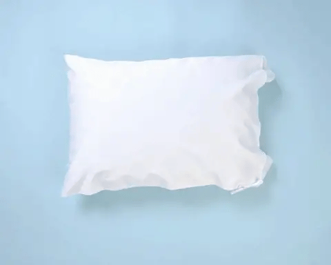 déjà cotton pillowcase